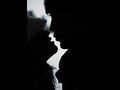 What Men Think Of While Kissing?