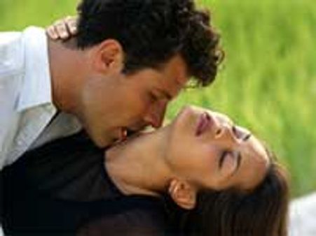 Kisses To Spice Up Your Sexual Life