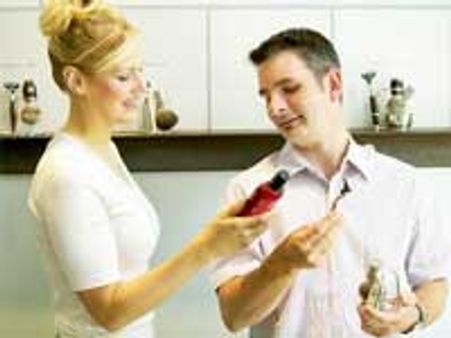 Shave The Scratchy Muff- To Lure Your Love Tonight