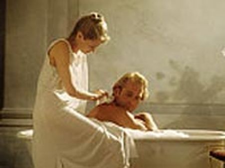 Lovemaking In The Bath Tub To Spice You Up!