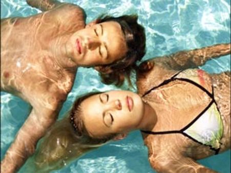 Love Encircled In Water – Tips On Water Lovemaking