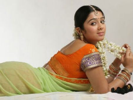 ಸರಸದ ಸಮಯವನು ರಸಮಯವಾಗಿಸುವ ಸೀರೆ