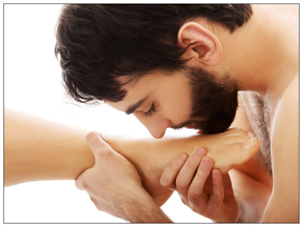 ಆಕೆಯ ಆ ಭಾಗವನ್ನೆಲ್ಲಾ ನಯವಾಗಿ ಸ್ಪರ್ಶಿಸಿ ನೋಡಿ!