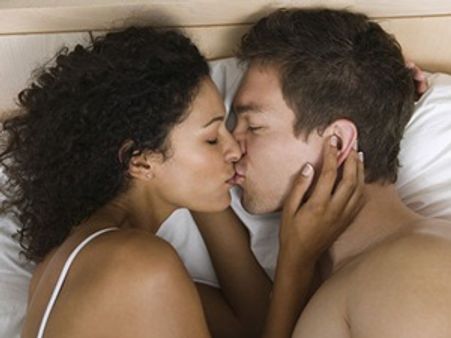 സെക്‌സിനു മുമ്പ് രണ്ട് പെഗ് ആയാലോ?