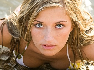 Seduce Man Seduce Man