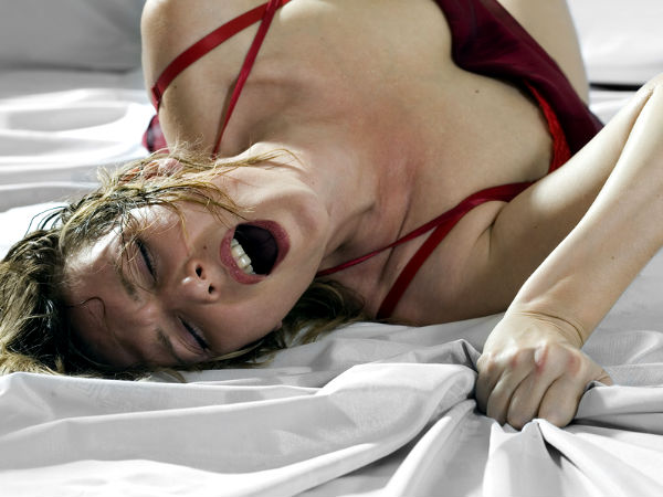 സെക്‌സില്‍ വ്യത്യസ്ത പൊസിഷനുകളെങ്കില്‍