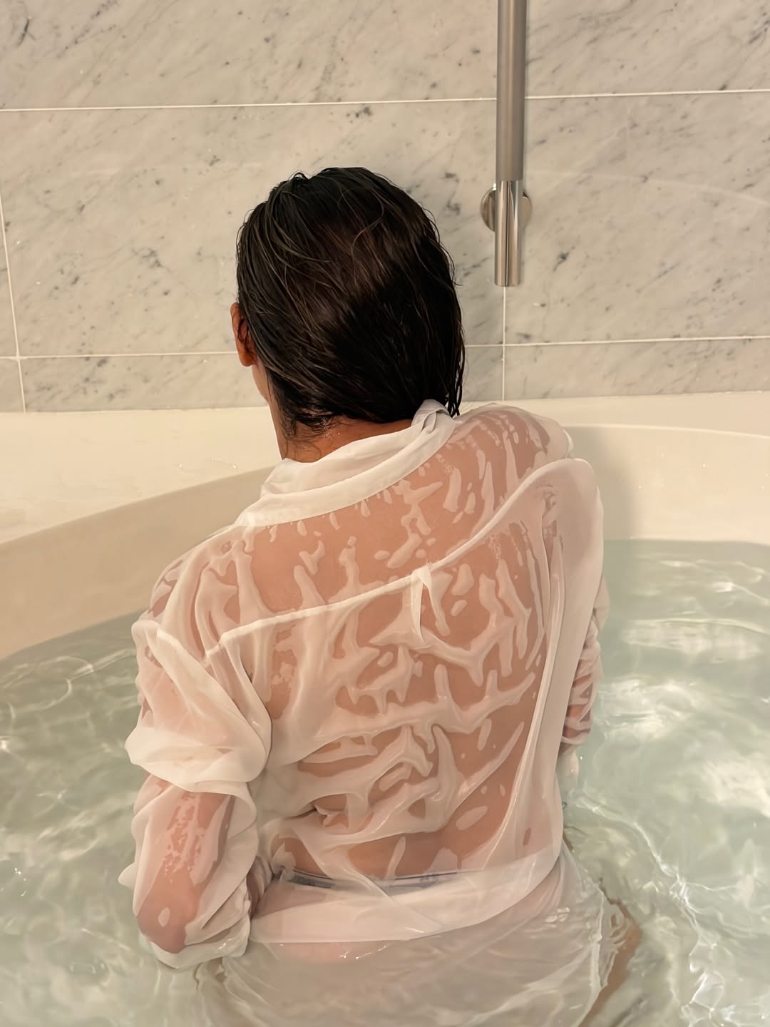 Overall Impact: A New-Age Glam Icon Moment