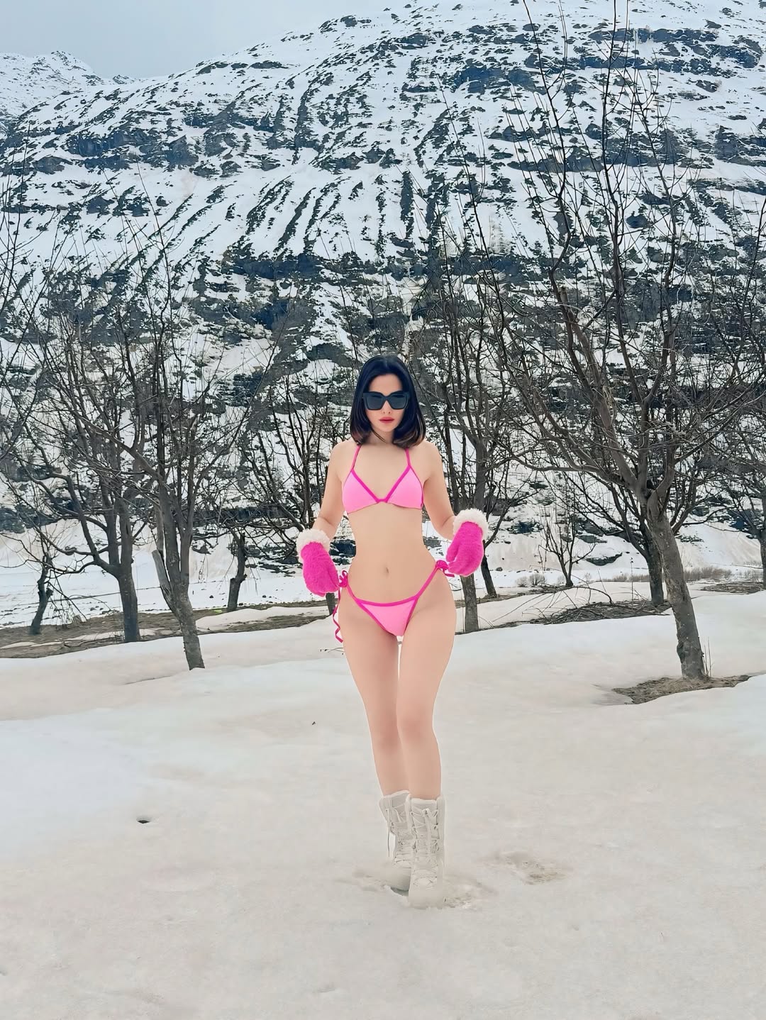 A Moment That Defines Modern Glam