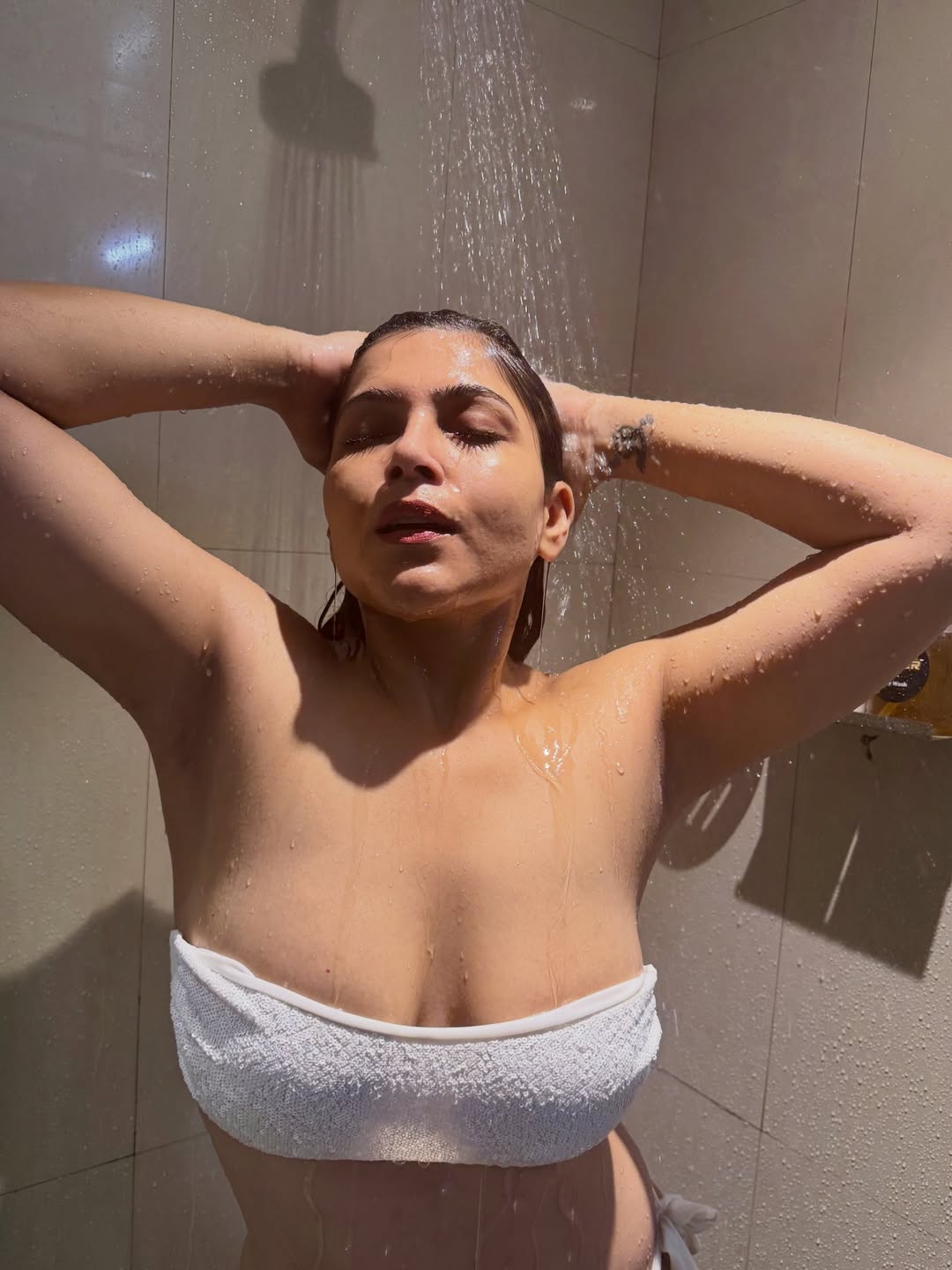 Style Appeal: Relaxed Yet Striking