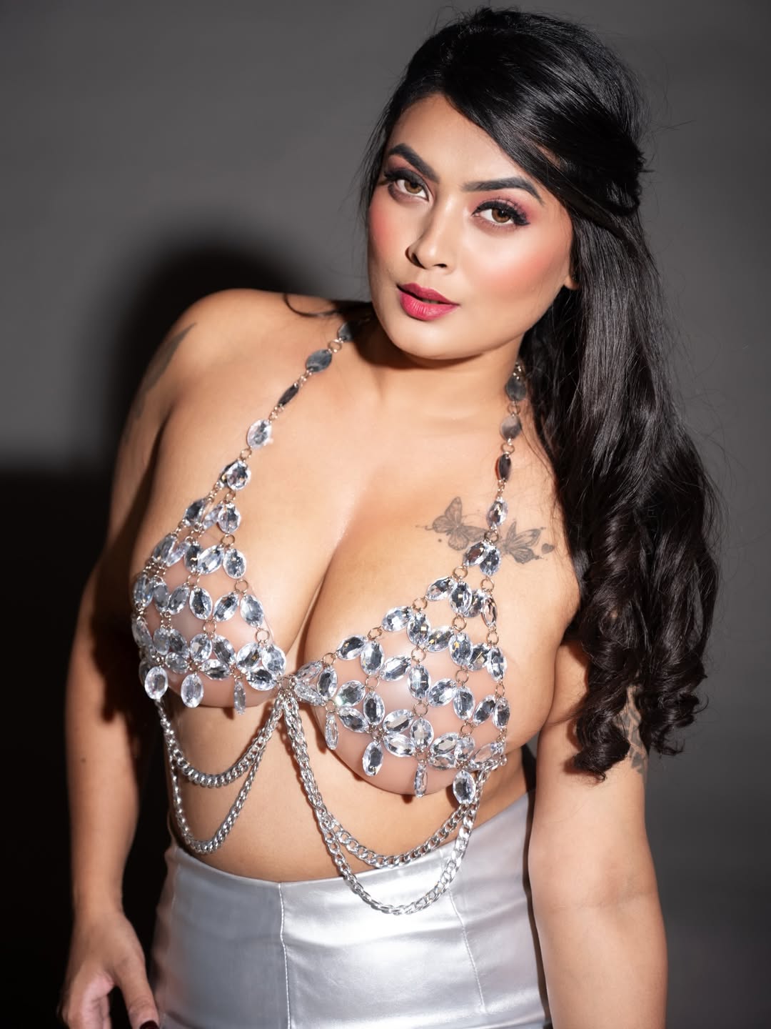 Confidence That Completes the Look