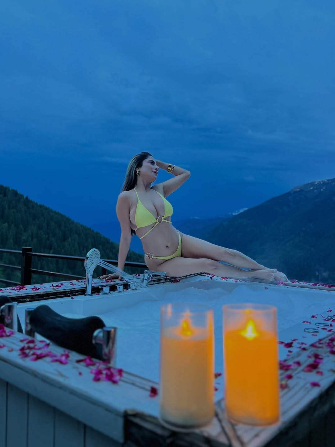 A Luxe Beginning Amid the Clouds