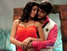 வெளியில் வெயில் வெளுத்தாலும்.. உறவை 