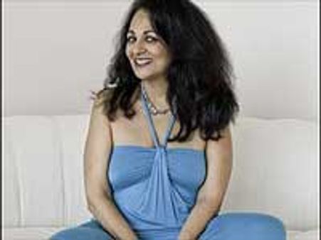 'செக்ஸ் ஹீலர்'-1,500 ஆண்களுடன் உறங்கிய பெண்!