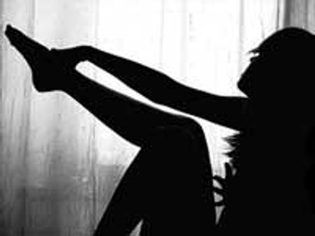 கன்னித்தன்மையை ஏலம் விட்ட நியூசி பெண் - 36,000 டாலருக்கு ஏலம் போனார்!