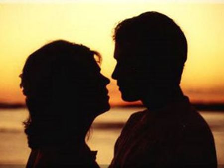 சரி என்ற பதிலை மனைவி சொல்ல வேண்டுமா? 