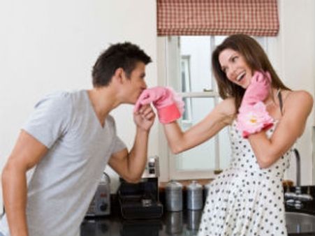 மனைவியிடம் பொய் சொல்லும் கணவரா?