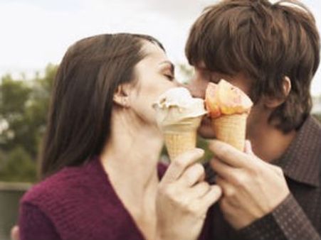 முத்தம் தரப்போறீங்களா? முக்கியமாக படிங்க!