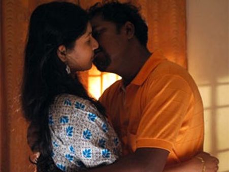 தாம்பத்யத்தில் சில அடிப்படை விசயங்களை தெரிஞ்சுக்கங்க!