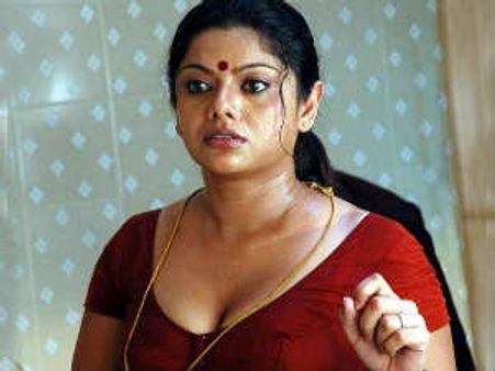 உங்களுக்கு முட்டைக் கண்ணா... அப்படீன்னா ஆண்களுக்கு ரொம்பப் பிடிக்குமாம்!