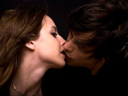 வெறும் செக்ஸ், வேறெதுவும் இல்லை, இப்படியும் ஒரு கூட்டம்!