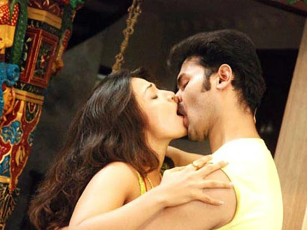 கத்தத் துடிக்கும் பெண்கள்