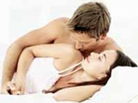 భోజనం తర్వాత వెంటనే సెక్స్ వద్దు