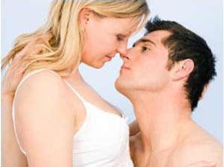 సెక్స్‌కు వయస్సు అడ్డు కాదు