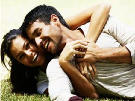 లవ్వులో...లైనేయటంలో.... అంతా న్యాయమే!