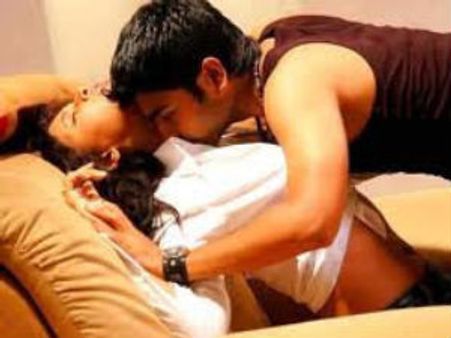 బలవంతపు రతితో భాగస్వామి బాధ!