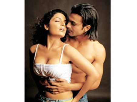 అబ్బాయికి కోలాటం - అమ్మాయికి ఆటంకం!