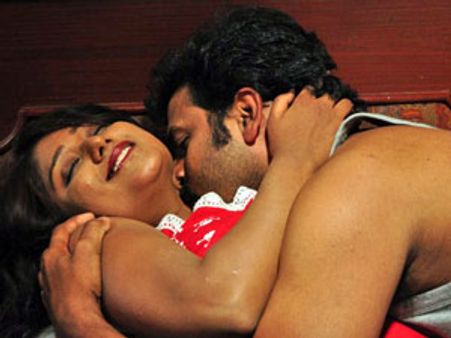 శృంగారం: కండోమ్స్ వాడకం సేఫ్ కాదా?