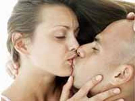 స్పైసీ సెక్స్‌కు రెడీ కండి