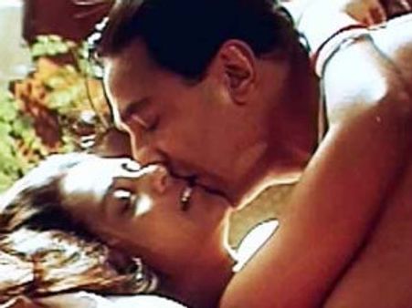 అశ్లీల చిత్రాలు - అందిన అద్భుతాలు!