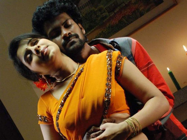 రతిక్రీడ: మగాడిని మీరిలా ముంచెత్తాల్సిందే..