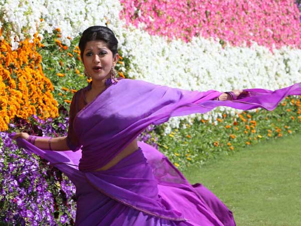 పిక్చర్స్: పొడవు అంగంతోనే అదరగొడుతాడని..