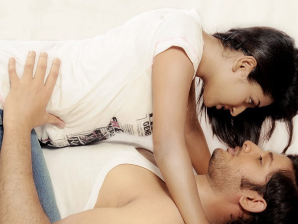 ఫొటోలు: సెక్స్‌లో ఎలాగైనా, ఎక్కడైనా ఇలా..  