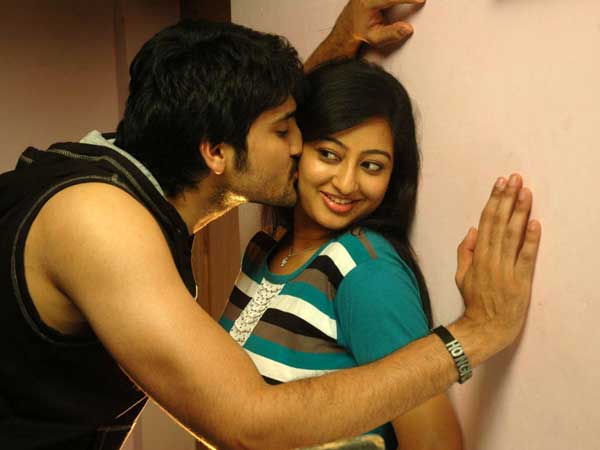 మరోసారి డేటింగ్