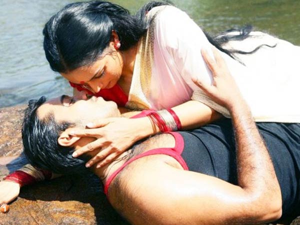 ఆమె హత్తుకుంటే...