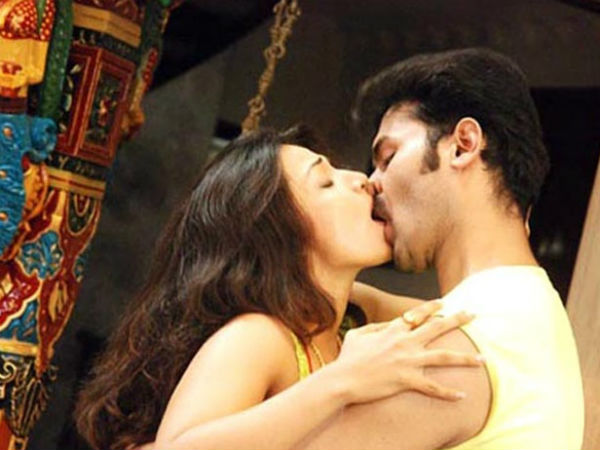 సెక్స్ కావాలని శరీరం చెబుతుంది..