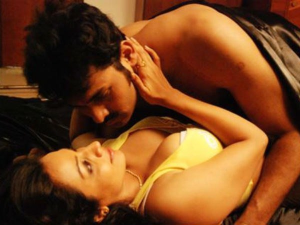 అబద్ధం చెప్పడం...